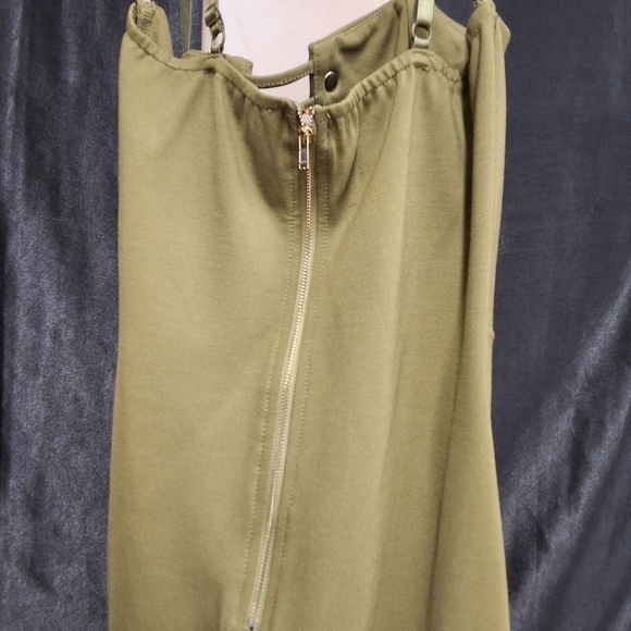 Privy Green Sleeveless Sheath Dress Sweetheart Neckline - Picture 7 of 9